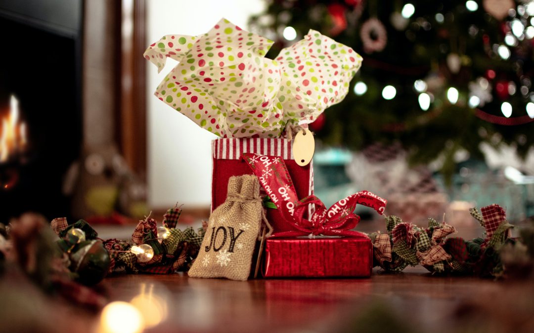 Unwrapping Joy: Top Gifts to Give and Receive for Christmas 2023